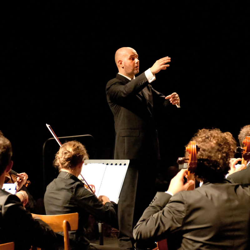 Francesco Di Mauro in scena stasera a Palermo con l'Orchestra Sinfonica Siciliana