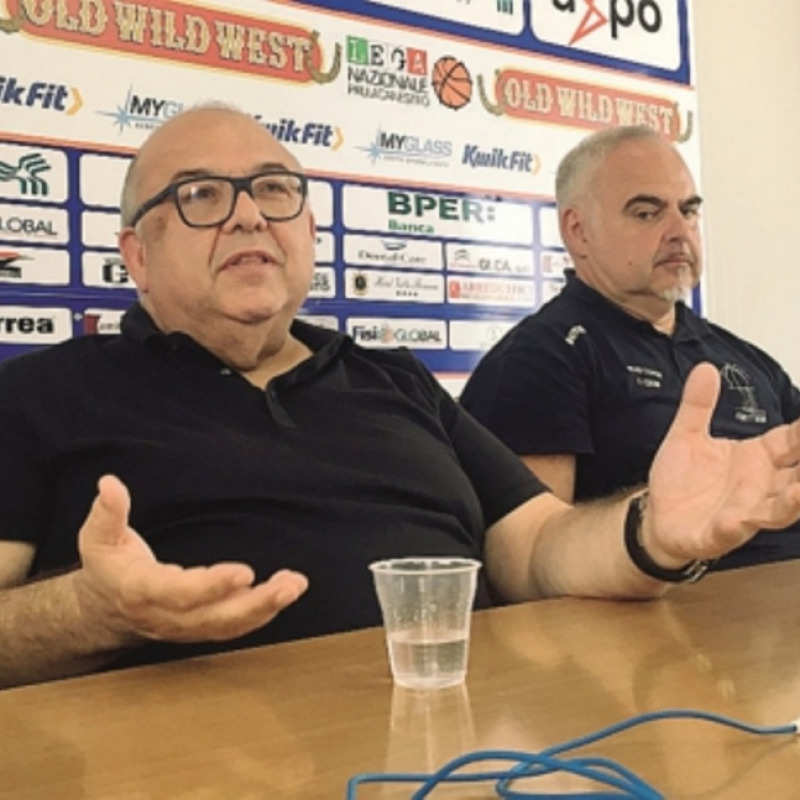 Il patron Salvatore Moncada e l'allenatore Franco Ciani (Foto di Domenico Vecchio)