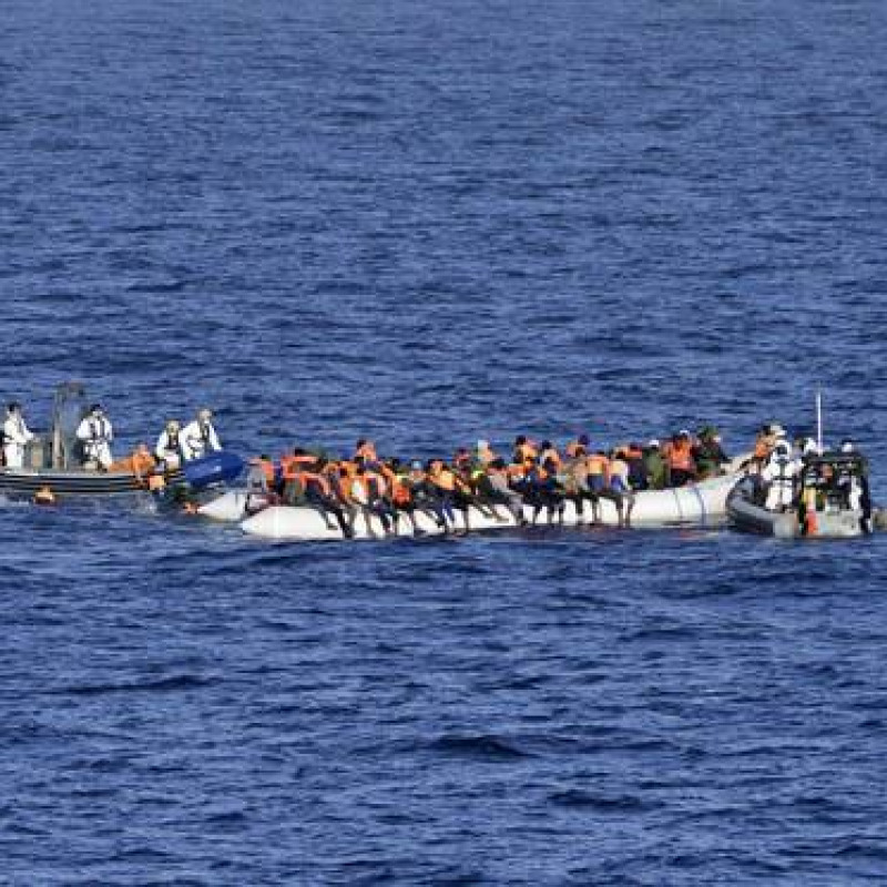 Migranti: in bozza Ue su Sophia manca proposta sbarchi
