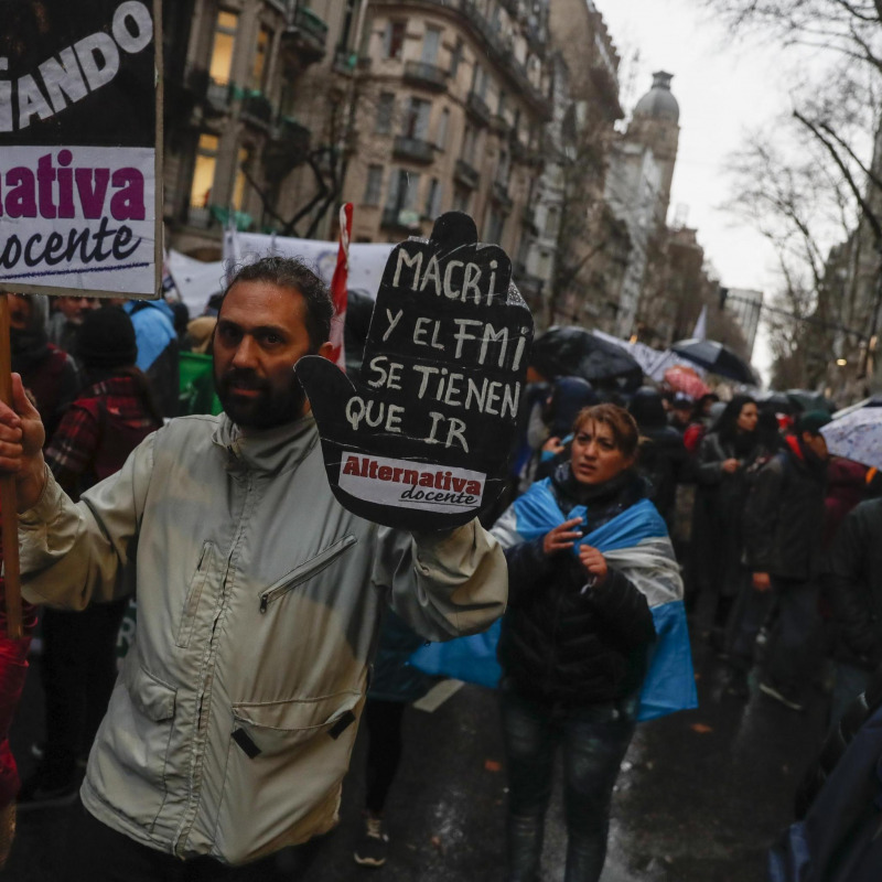 La protesta di sindacati e studenti, Argentina