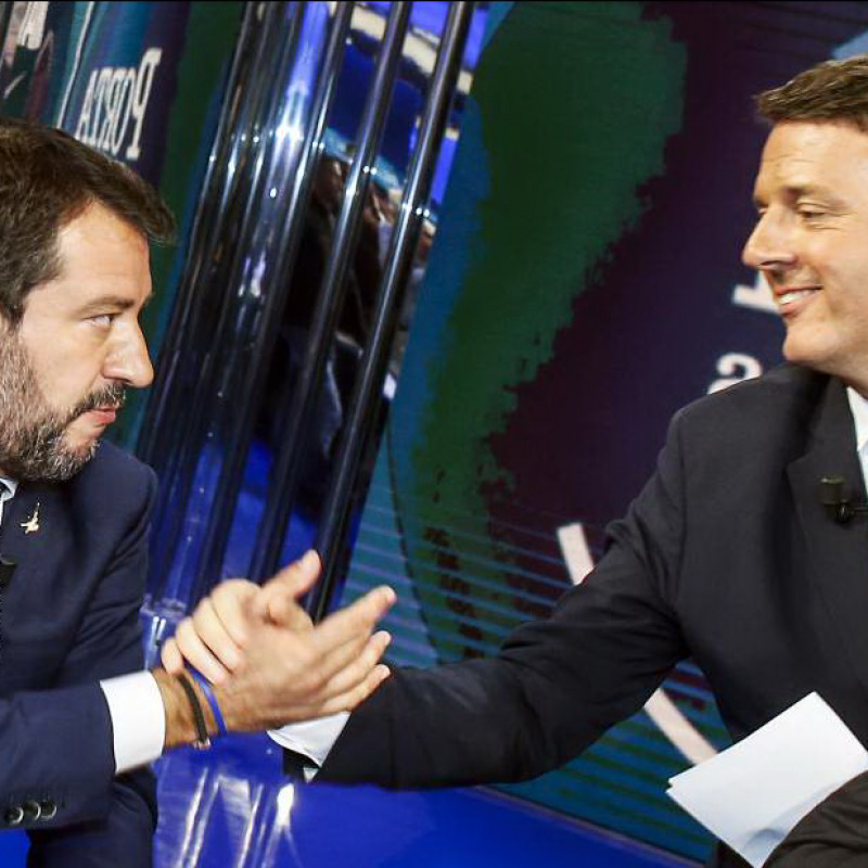 Matteo Salvini e Matteo Renzi dopo il confronto in tv a "Porta a Porta"