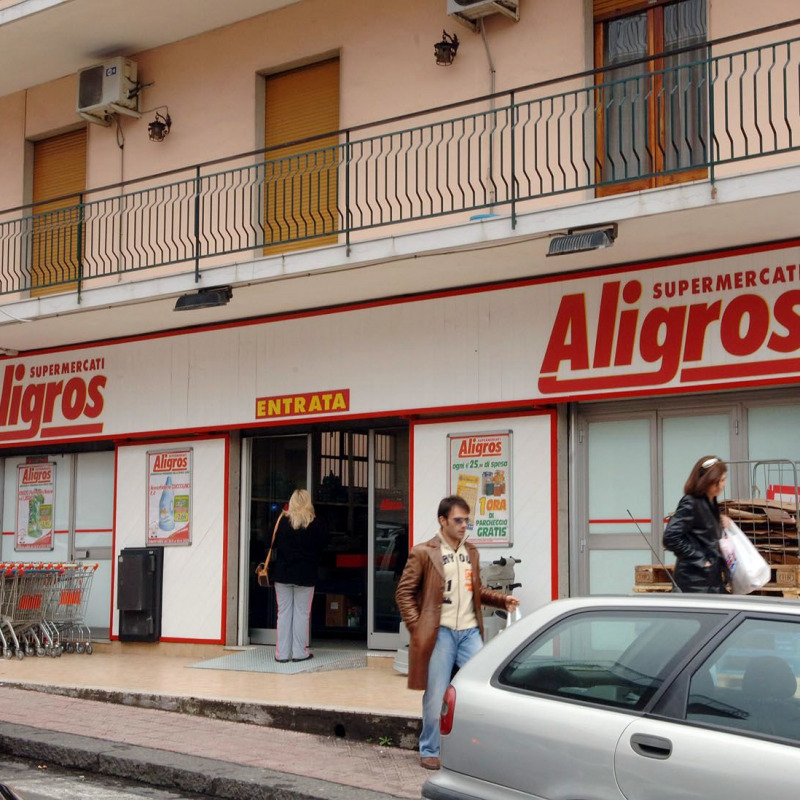 La catena Aligros è uno dei brand del gruppo Leone