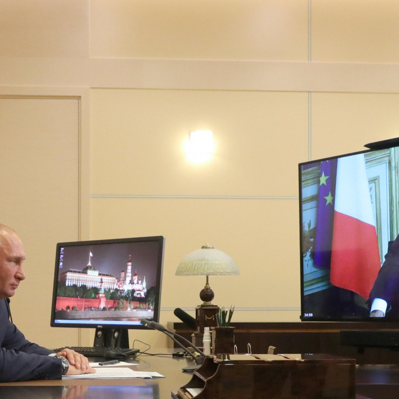 Incontro bilaterale fra Putin e Macron in video-conferenza: risale al giugno del 2020