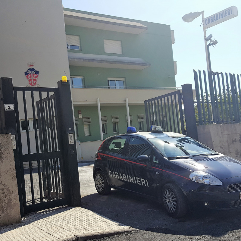 La stazione dei carabinieri di Carlentini