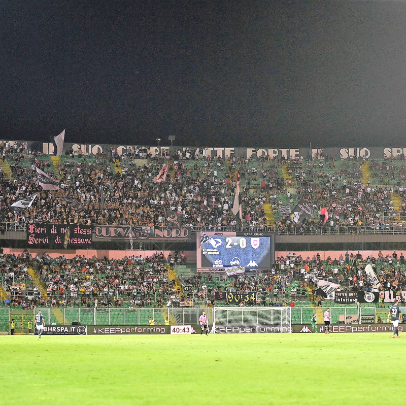 Lo stadio Renzo Barbera di Palermo (foto Puglia)