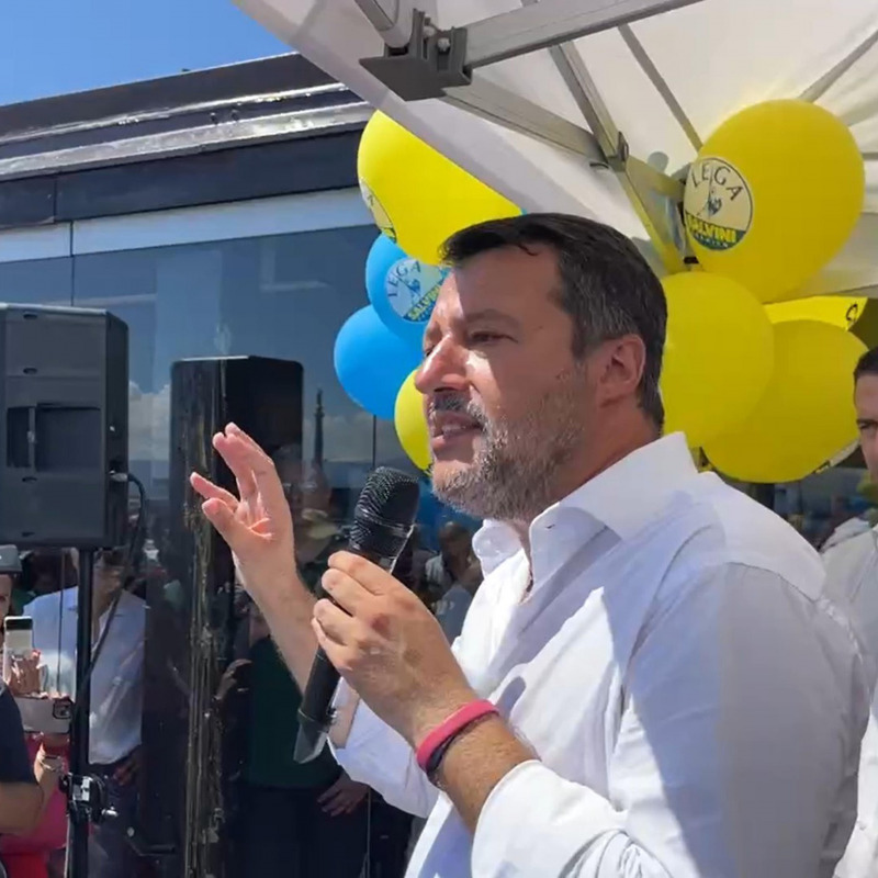 Il leader della Lega Matteo Salvini durante una manifestazione a Messina