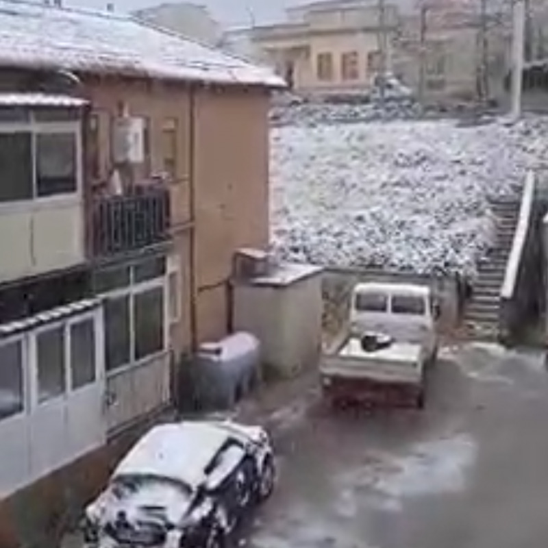 Freddo e neve nell'Agrigentino, scuole chiuse a Cammarata