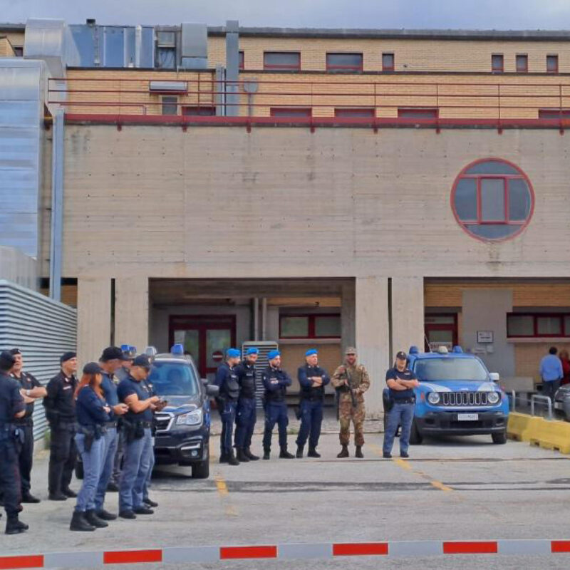 La salma di Matteo Messina Denaro è stata spostata dalla cella riservata ai detenuti del 41bis allobitorio del carcere di LAquila