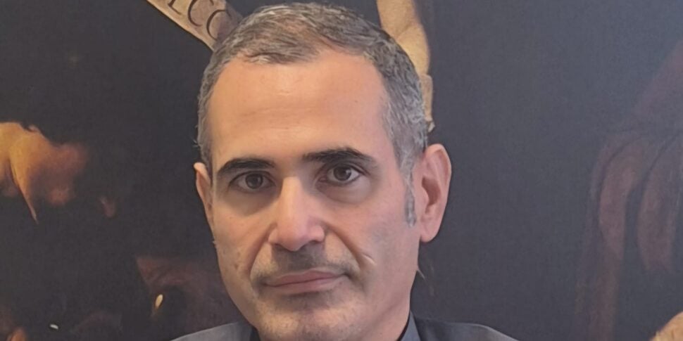 https://gdsit.cdn-immedia.net/2025/09/Antonio-Lupo-urologo-970x485.jpg
